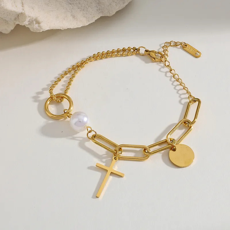 Χρυσό Ατσάλινο Βραχιόλι με Πέρλα, Σταυρό & Coins – Layered Charm Bracelet