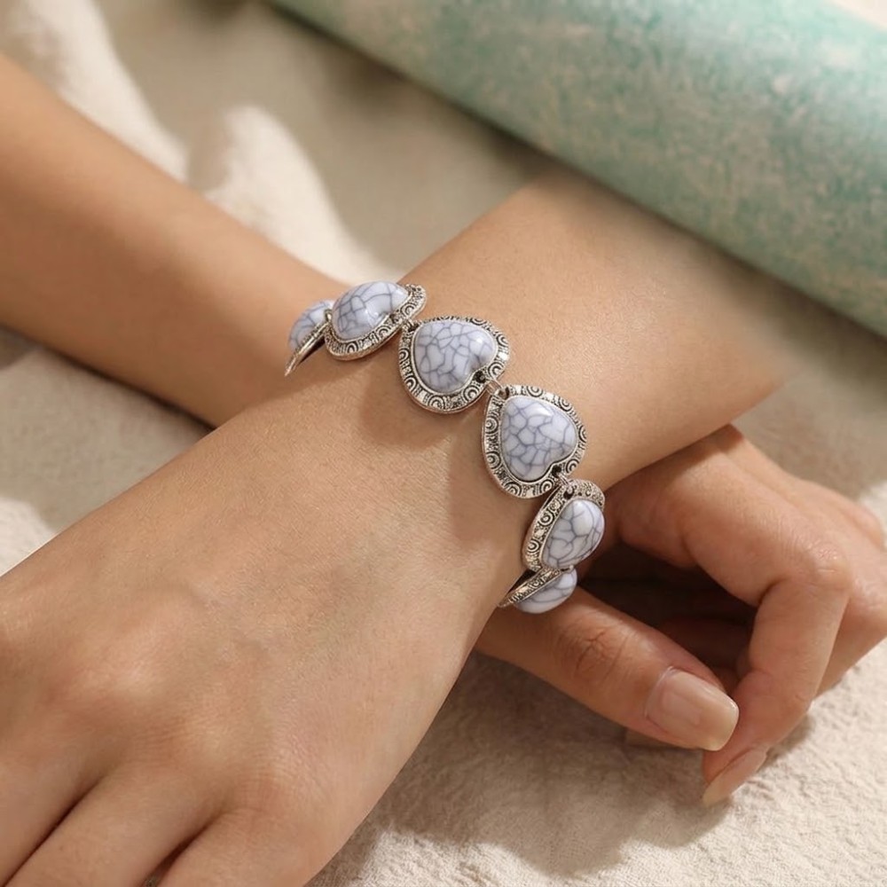 Βραχιόλι Vintage Style με Καρδιές από Λευκό Χουλίτη (Howlite)