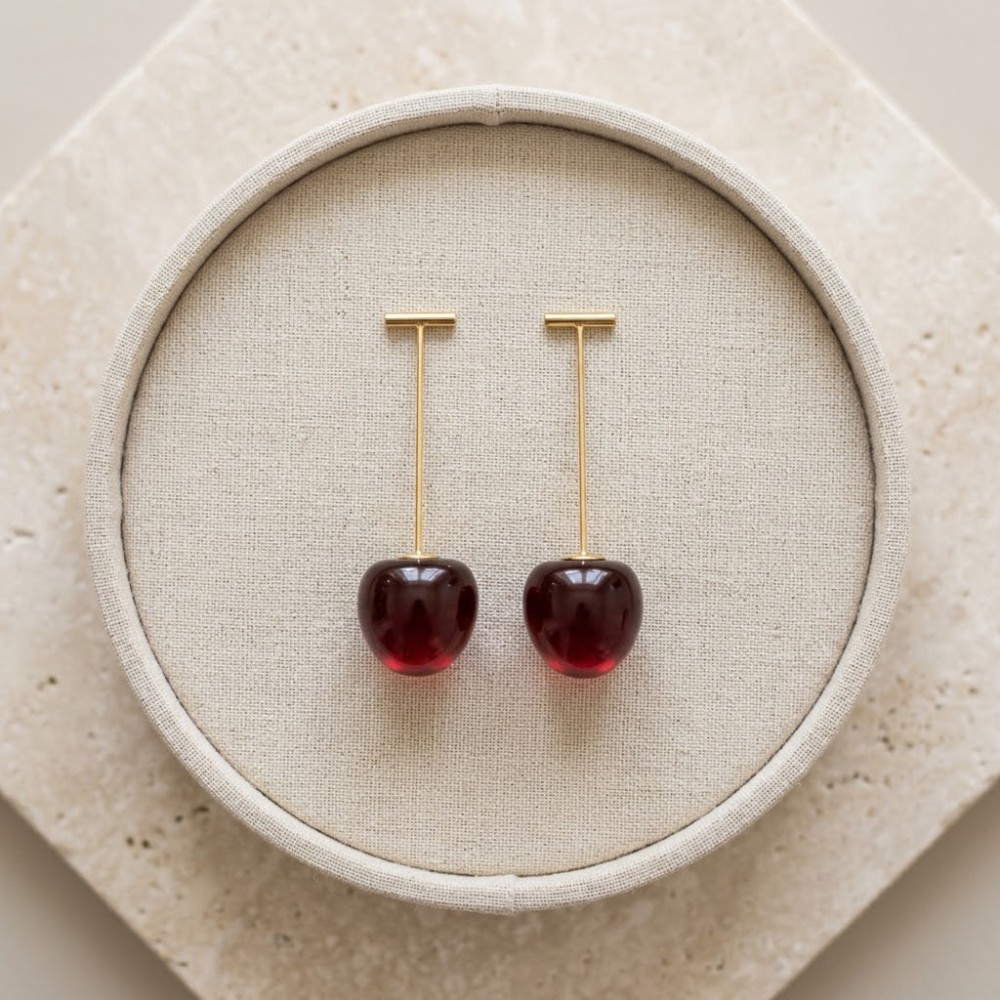 Χρυσά Ανοξείδωτα Ατσάλινα Σκουλαρίκια «3D Cherry» με Μινιμαλιστικό Design